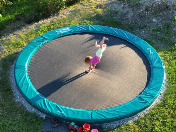 Akrobat_Trampolin_kunde_1 Akrobat Orbit Inground 430 cm | Grøn