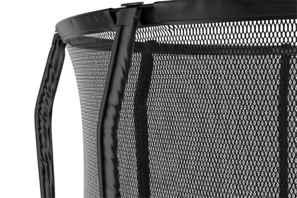 Orbit Pro_closeup_curved-poles Trampolin Sikkerhednet til Elfje Trampolin
